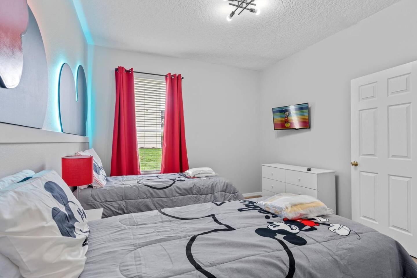 6 Bedroom 5 Bathroom Emerald Island 2601 Ib キシミー エクステリア 写真